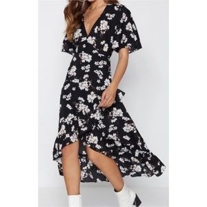 Nasty Gal Wrap Into Your Senses Floral Dress